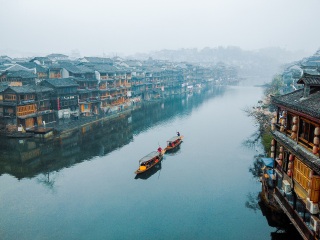 以往國慶張家界玻璃棧道游價格_8月張家界玻璃棧道旅游_張家界玻璃棧道旅游多少錢