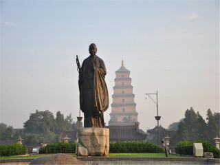 西安兵馬俑八月份旅游_西安兵馬俑旅游多少錢一個人_西安兵馬俑旅游需要多少錢