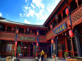 报团去丽江旅游报价_丽江报团旅游多少钱_六月丽江旅游多少钱