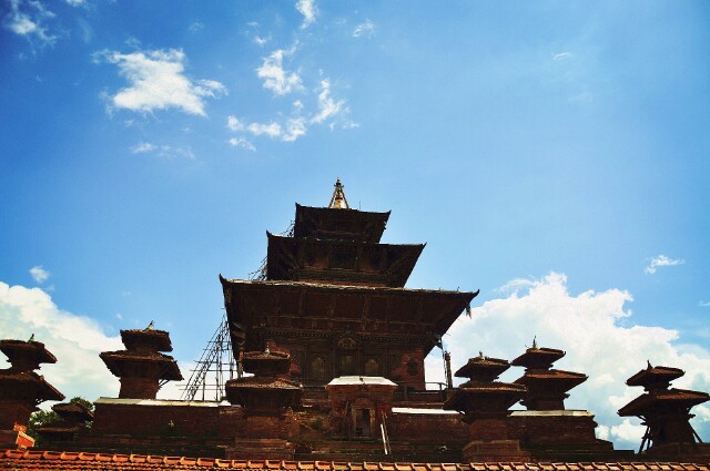 尼泊尔去年的gdp是多少_尼泊尔军刀图片(3)