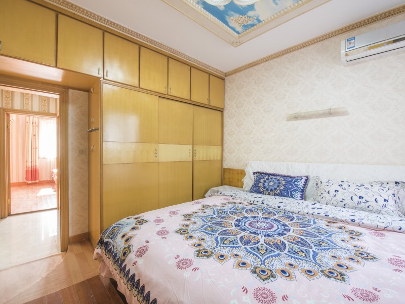 上海鸿鑫公寓(花木路分店)
