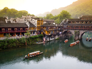 湖南張家界旅游團(tuán)報(bào)價(jià)2021_去湖南張家界游要多少錢_到湖南張家界旅游