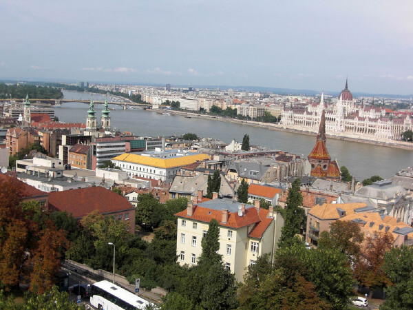 十二月去布达佩斯怎么样_十二月去布达佩斯好