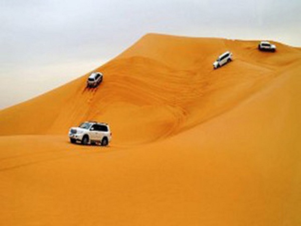 春节去迪拜塔旅游必备物品?带什么东西?