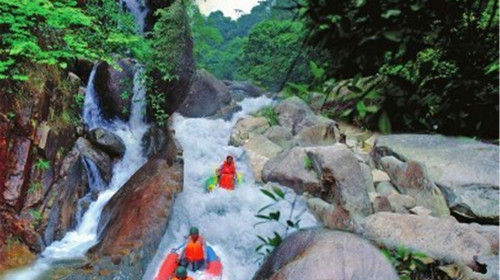  惠州龙门水帘洞1日游>龙门塔山公园,水帘洞漂流,溯溪