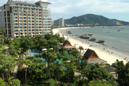 <惠州巽寮湾沙滩2日游>住海尚湾畔度假公寓，阳台带浴缸、酒店有无边际游泳池，私家沙滩