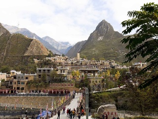 四川峨眉山報團旅游多少錢_現(xiàn)在去四川峨眉山旅游多少錢_四川峨眉山旅游一次多少錢