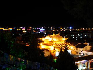 去云南香格里拉游要多少錢_旅游團云南香格里拉_云南香格里拉跟團游與自由行