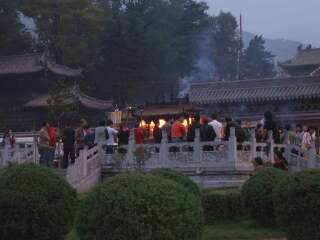 五臺山旅游花多少錢_五臺山游跟團(tuán)多少錢_以往國慶五臺山游價格