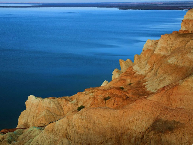 <乌鲁木齐-天山天池-吐鲁番-喀纳斯-福海-禾