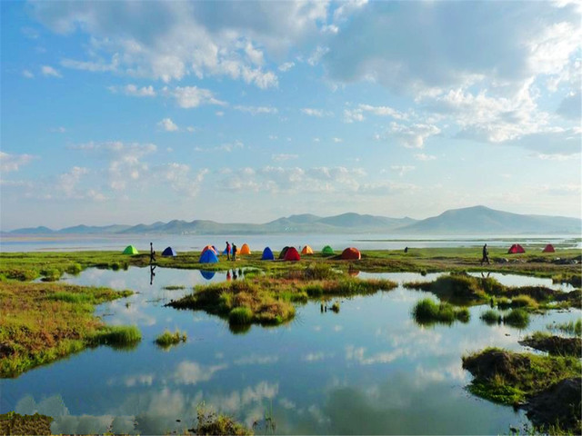  河北沽源老掌沟-坝上闪电湖2日游>篝火晚会,策马奔腾