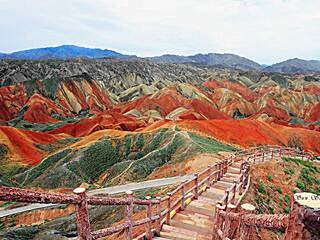 蘭州青海湖旅游組團(tuán)_蘭州青海湖自由行還是跟團(tuán)好_蘭州青海湖旅游需要多少錢