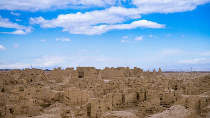遥远的古国消失的精绝古城记20天新疆大环游