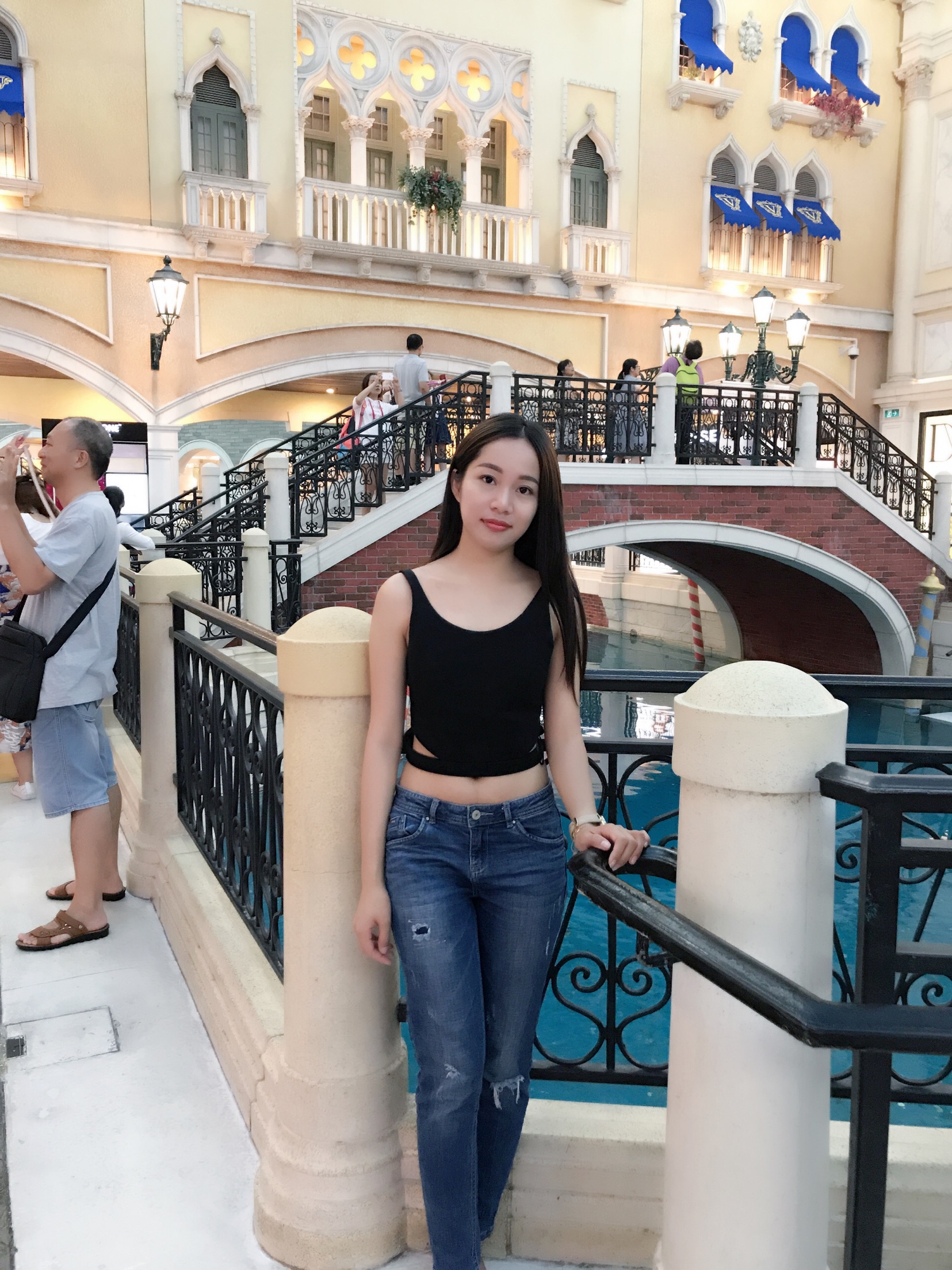 澳门汽车+当地1日游 威尼斯人度假村,大三巴牌