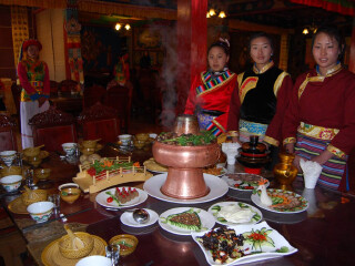 旅游团云南旅游_云南旅游的多少钱_云南双人十一日游