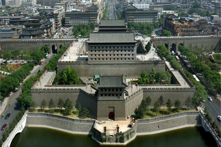 <西安-兵马俑-华清池-乾陵-法门寺-华山-黄帝陵-延安-壶口瀑布6日游>爱尚长安/壶口瀑布，夜宿华山/大唐不夜城/陕西老腔/泾渭茯茶