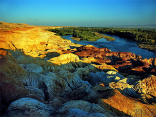 去新疆旅游多少錢_跟團新疆游價格_旅行團新疆游