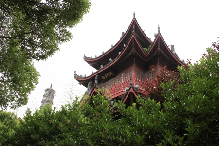 <庐山2日游>入住市中心 望庐山瀑布 访小九寨碧龙潭 限量庐山珍藏明信片