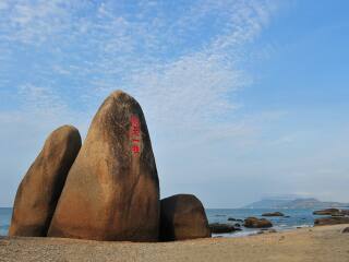 現(xiàn)在到海南三亞旅游多少錢_海南三亞旅游跟團(tuán)需多少錢_現(xiàn)在去海南三亞旅游多少錢