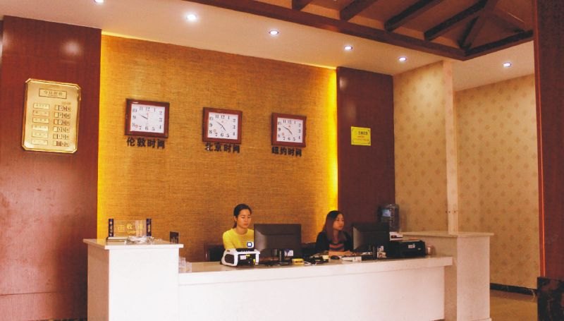 hotelPic