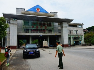 到西双版纳旅游旅行团_到西双版纳旅游团_到西双版纳跟团旅游