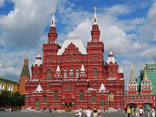 俄罗斯 莫斯科+圣彼得堡+冬宫+夏宫花园双点7
