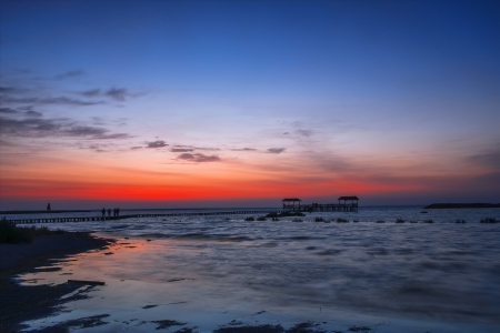 <呼和浩特+额济纳旗火车双卧4日游>弱水金沙湾胡杨风景区,黑水城,怪树林,居延海,胡杨林景区 <呼和浩特+额济纳旗火车双卧4日游>弱水金沙湾胡杨风景区,黑水城,怪树林,居延海,胡杨林景区