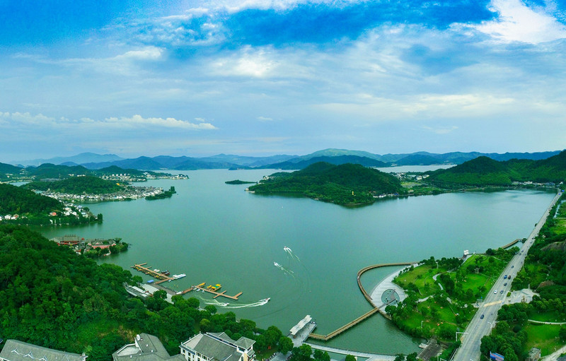 上帝之眼瞰宁波东钱湖 绿水青山蓝天碧水