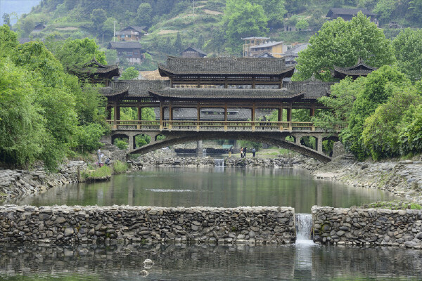 春节去贵州穿衣指南_春节去贵州当月天气_春