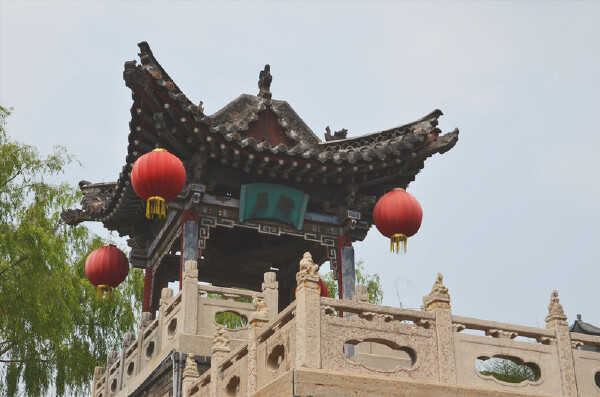 秋天去山西旅游是否推荐_秋天去山西旅游穿衣