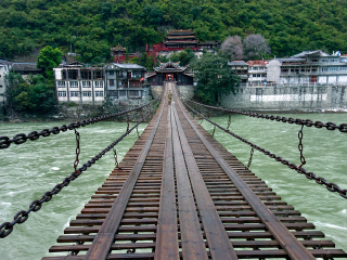 去四川旅游跟团费用_到到四川旅游_四川十一天游