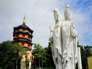海南三亞跟團(tuán)游與自由行_海南三亞旅游團(tuán)報價2021_海南三亞游8月份報價