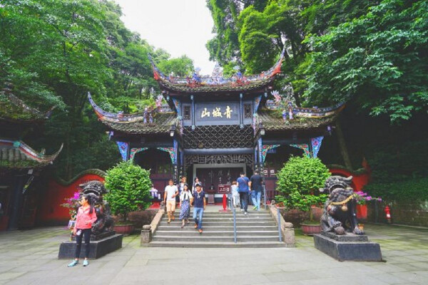 元旦去青城山穿衣指南_元旦去青城山穿什么衣