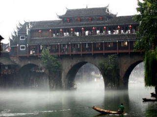 張家界自由行組團_張家界旅行跟團_張家界幾月份適合旅游