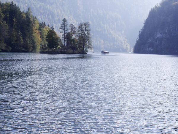 六月去德国旅游是否推荐_六月去德国旅游穿衣