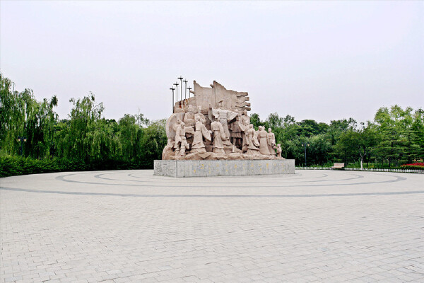 秋天去新沂当月天气_秋天去新沂穿什么衣服_