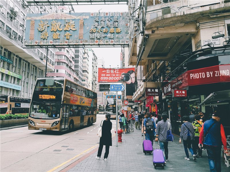 【免费游香港最红街区】住一间屋,走一条路,慢游香港吃喝玩乐