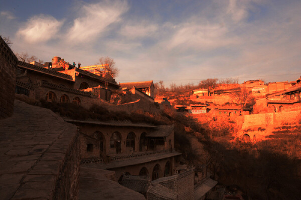 吕梁适合拍婚纱照的地方_吕梁适合拍婚纱照的
