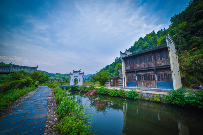 永州芳田里村人口_湖南永州塘背村(2)