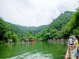 桂林旅游旅行团报价_赴桂林旅游价格_桂林6天跟团旅游