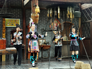 桂林陽(yáng)朔旅游價(jià)格多少跟團(tuán)_桂林陽(yáng)朔旅游報(bào)價(jià)_8月桂林陽(yáng)朔旅游