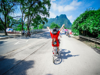 深圳到桂林旅游報(bào)價(jià)_桂林游特價(jià)團(tuán)_桂林旅游花費(fèi)一般多少