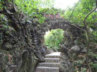 貴州黃果樹瀑布旅游跟團(tuán)需多少錢_貴州黃果樹瀑布八月份旅游_貴州黃果樹瀑布旅游團(tuán)報價自由行