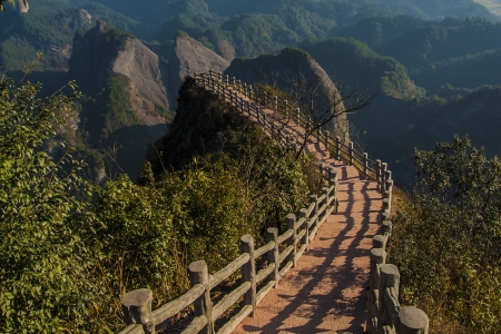 邵阳世界遗产山自驾2日游含2人山景区b套票(八角寨骆驼峰天一巷
