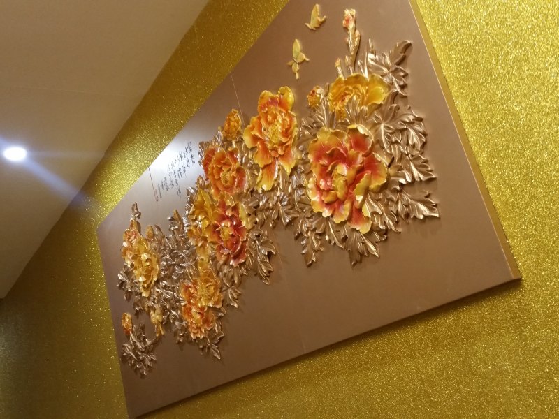 hotelPic
