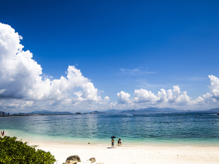 海南三亞跟團還是自由行_海南三亞旅游費用多少_海南三亞九月旅游