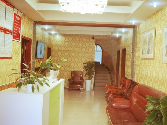 <云南-丽江-香格里拉-稻城亚丁-新都桥-成都