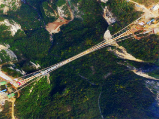 湖南鳳凰古城旅游價(jià)格多少_湖南鳳凰古城旅游最佳路線(xiàn)_湖南鳳凰古城旅游費(fèi)用