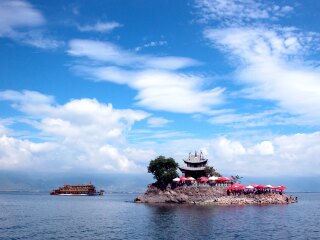 旅行去云南_跟团旅游云南_云南6天跟团游
