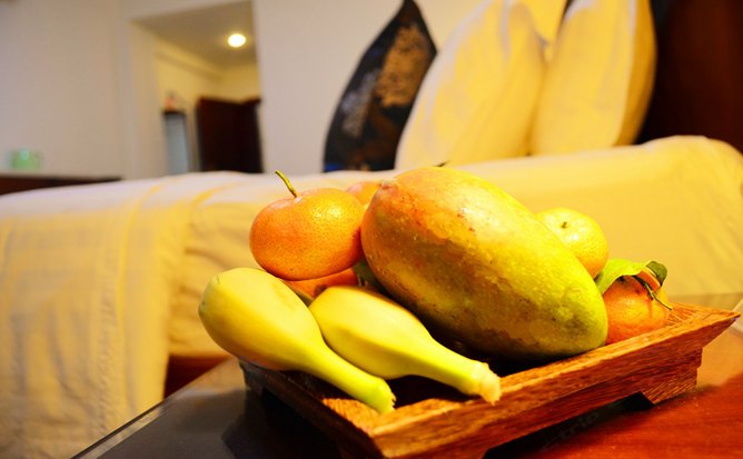 hotelPic